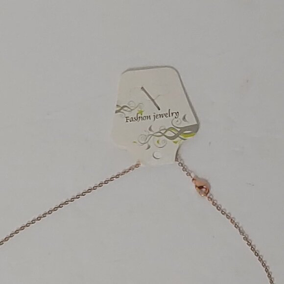 NWT Pinecone Necklace Rose Gold Tone Tree Metal Gift Stocking Stuffer - Picture 5 of 6